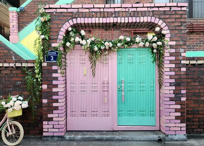 Blooming Seongsu - Garden Urban Antique Near River