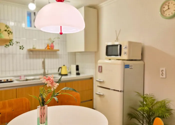 Apartament Blooming Seongsu - Garden Urban Antique Near River Seul